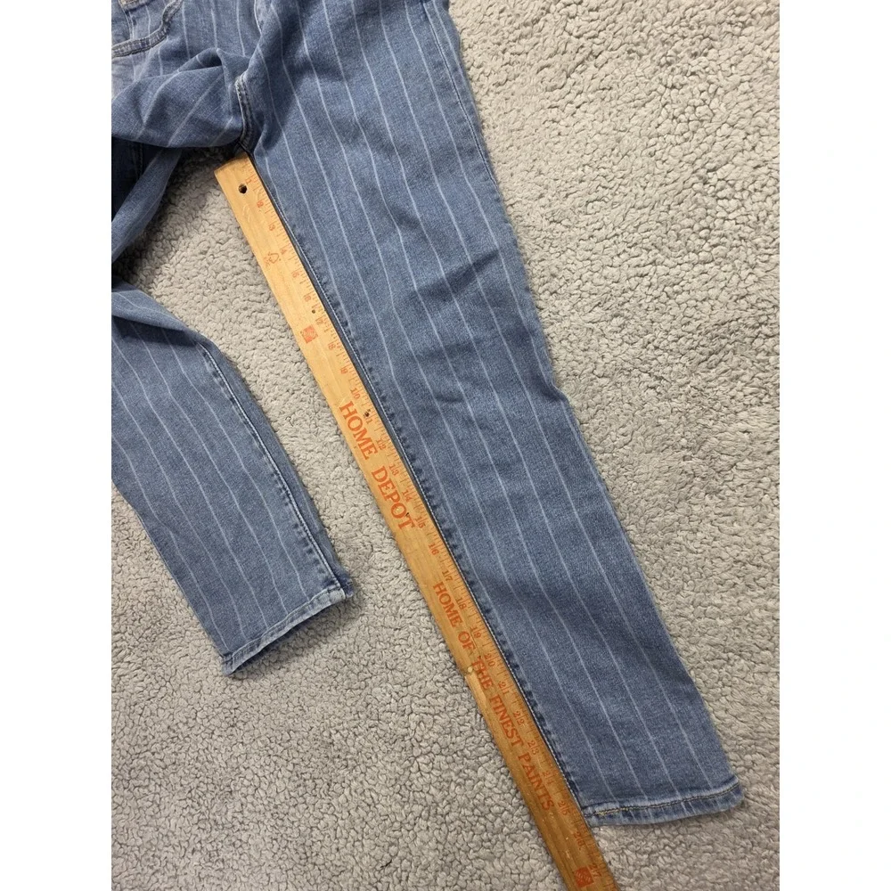 LEVI'S 724 High Rise Straight Jeans Dark Blue Pinstripe‎ W26 L26 Women's Slim SF